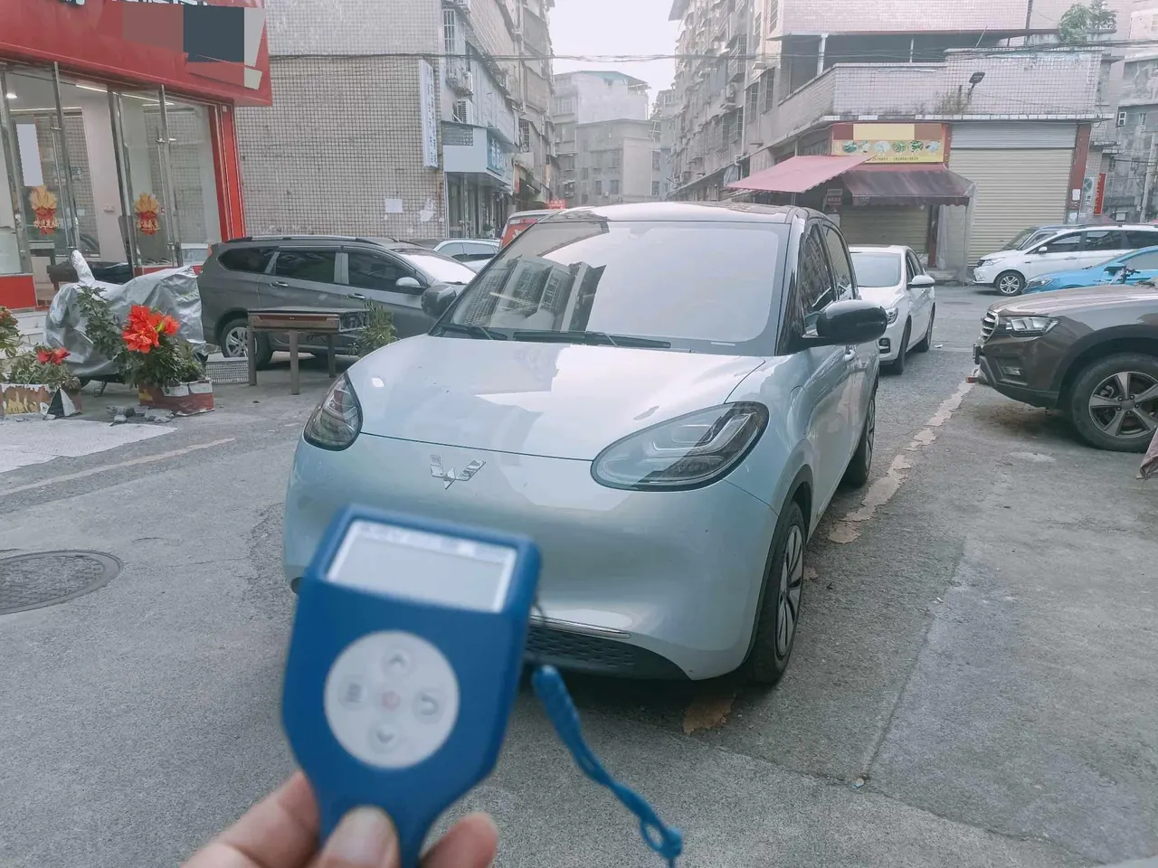 Open image lightbox: WuLing 2024 Plantronics 333km LingBox Connected Automatic Gear