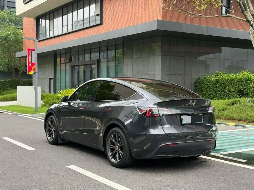 Tesla 2024 Model Y rear-wheel drive version automatic transmission 9