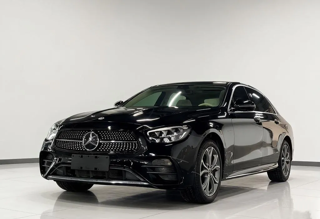 Mercedes Benz E Class 2023 E 300 L 2.0T Sports Luxury Automatic Gear - View 1