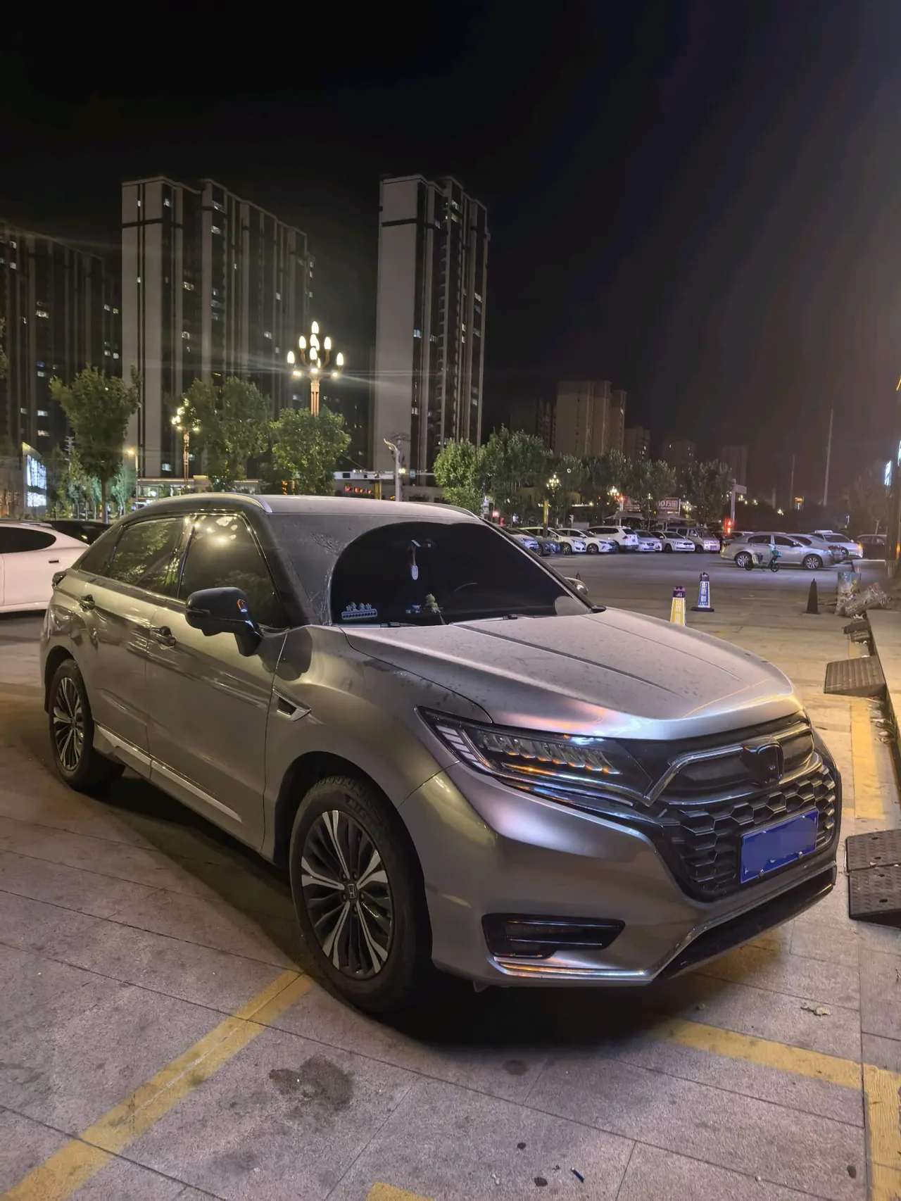 Honda 2020 UR-V 2.0T 370TURBO two-drive elegant version of automatic gear 3