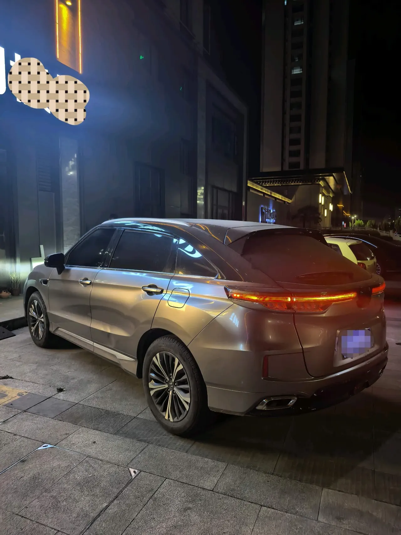 Honda 2020 UR-V 2.0T 370TURBO two-drive elegant version of automatic gear 7