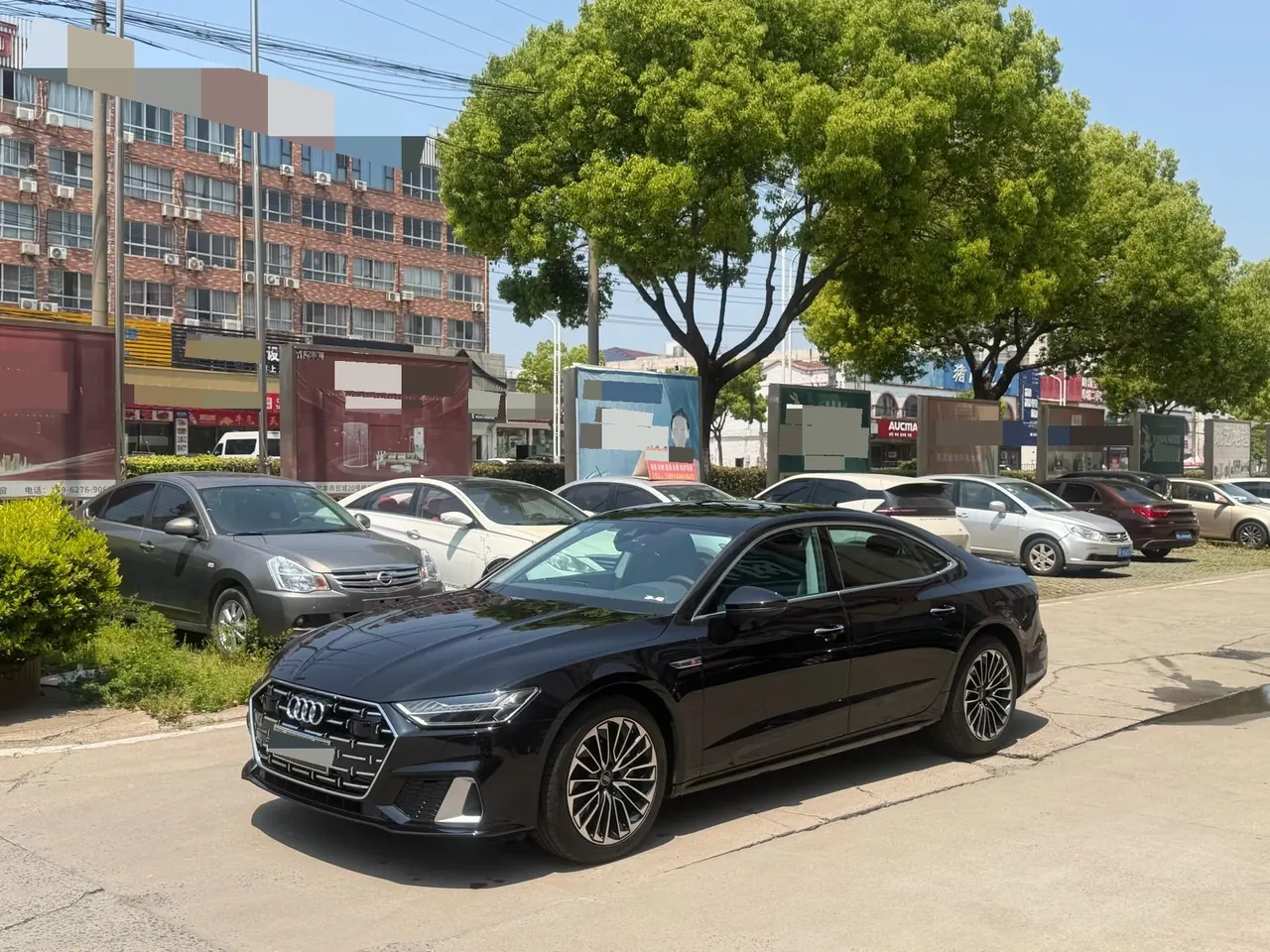 Open image lightbox: Audi 2025 A7L 2.0TFSI 45TFSI Luxury Automatic