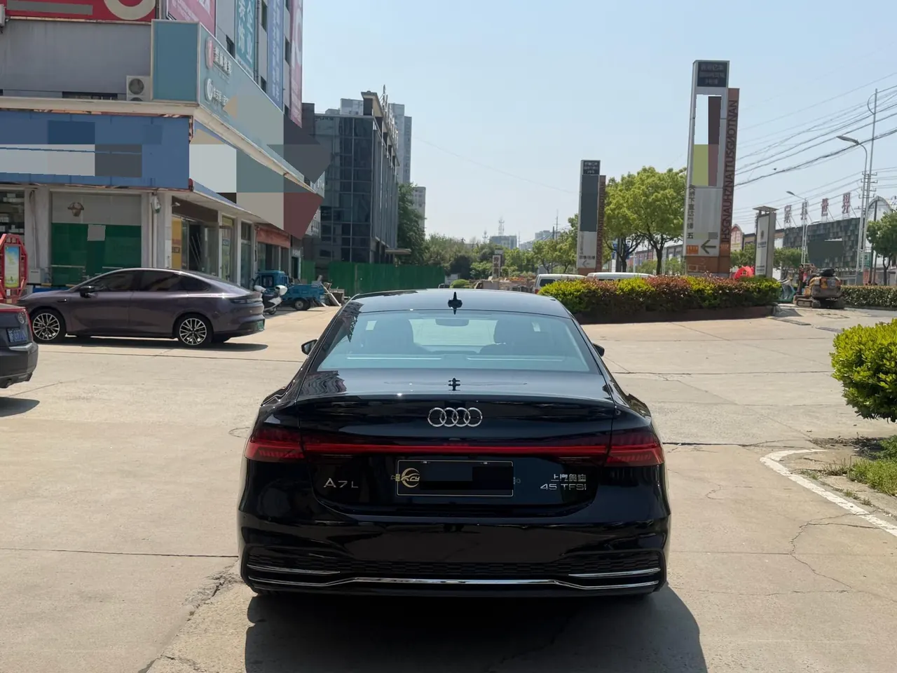 Audi 2025 A7L 2.0TFSI 45TFSI Luxury Automatic 4