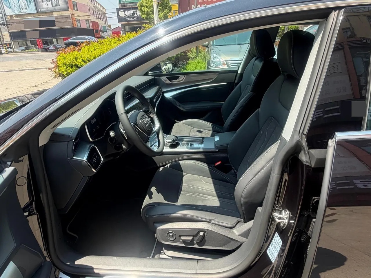 Audi 2025 A7L 2.0TFSI 45TFSI Luxury Automatic 7