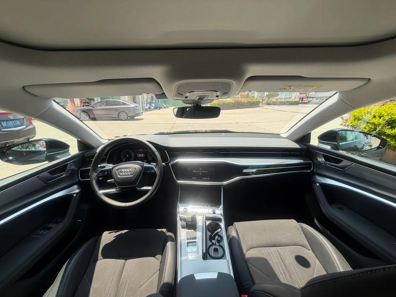 Audi 2025 A7L 2.0TFSI 45TFSI Luxury Automatic 9