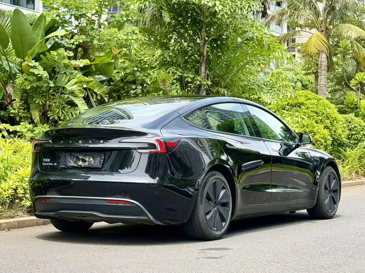 Tesla 2023 Model 3 Rejuvenation Edition Rear Wheel Drive Automatic Transmission 9