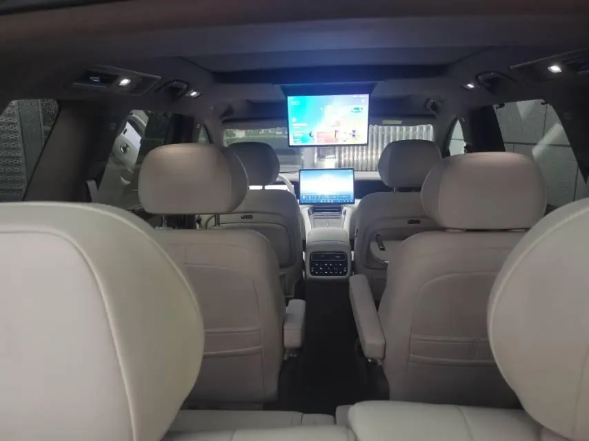 Denza 2023 Denza N8 1.5T Stepless Four-wheel Drive Super Hybrid Flagship Six-seat Automatic Gear 5