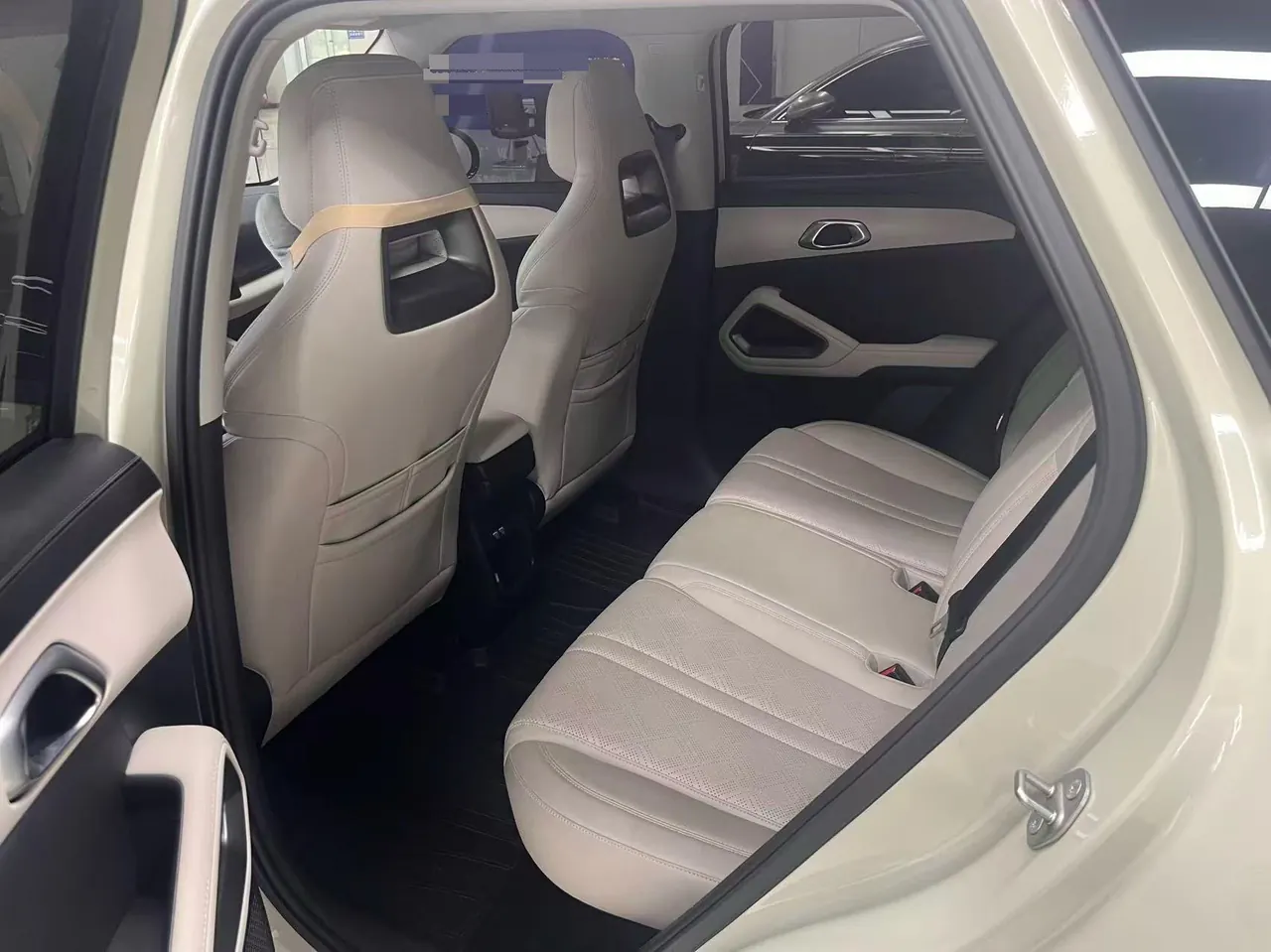 BYD 2024 Yuan UP 401KM Leading Automatic Gear 5