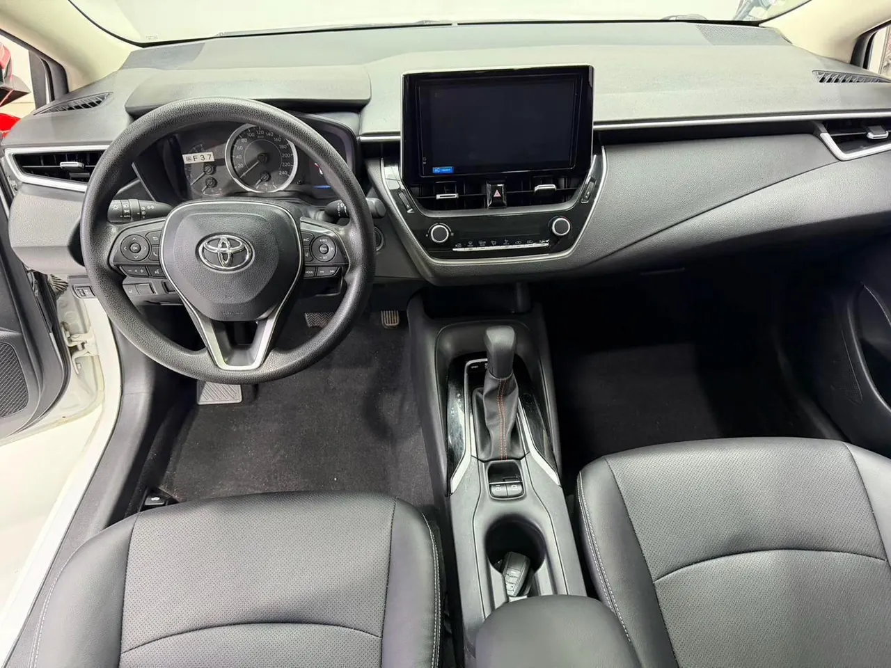 Toyota 2021 corolla 1.2T stepless elite version of automatic gear 12