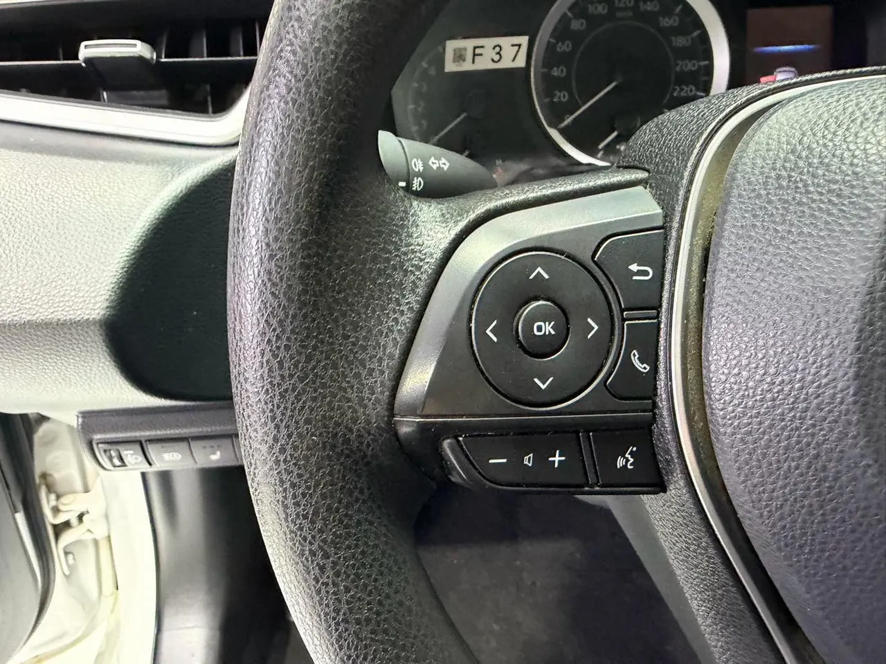 Toyota 2021 corolla 1.2T stepless elite version of automatic gear 15