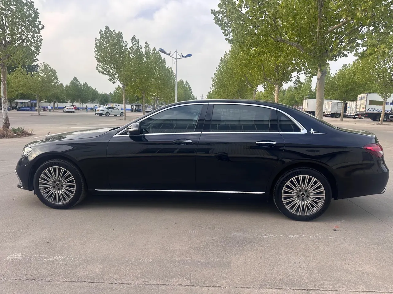 Mercedes Benz E-Class 2023 E 300 L 2.0T Fashion Automatic Gear 7