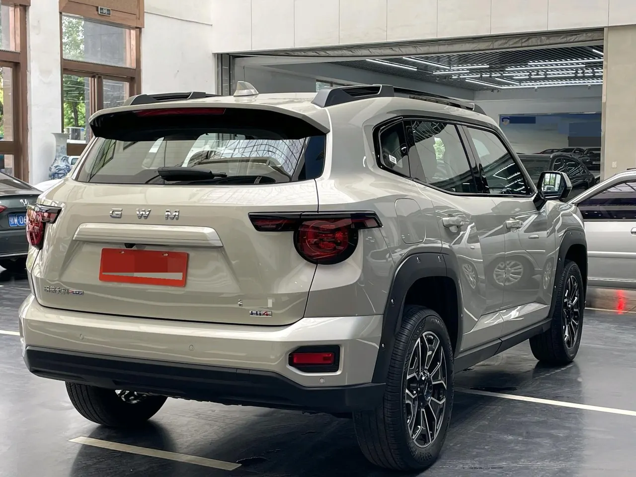 Haval 2026 big dog PLUS Hi4 1.5T 150km tidal wave electric version automatic gear 16