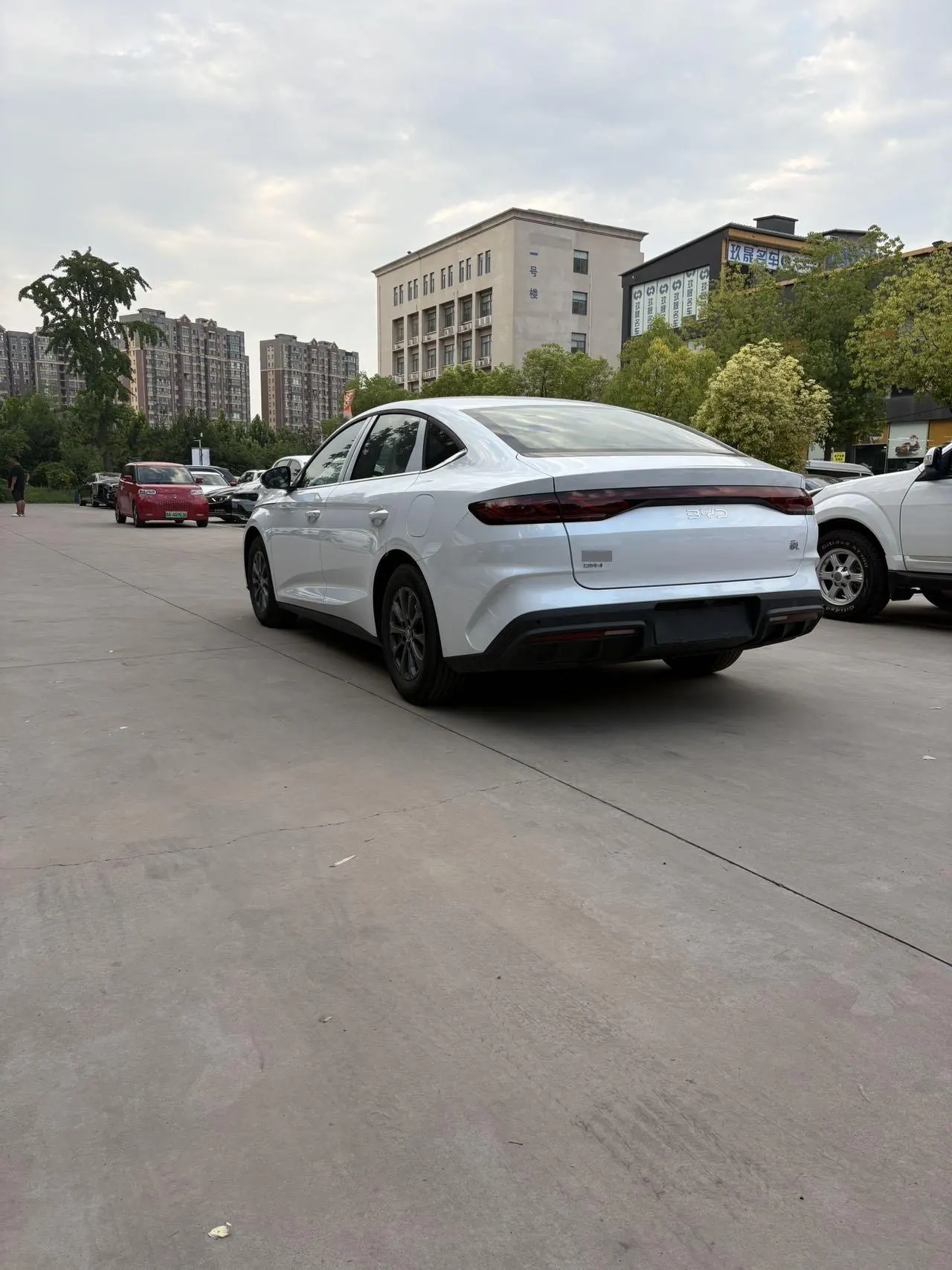 BYD 2026 Qin L DM-i 1.5 stepless 128KM aggressive automatic gear 3