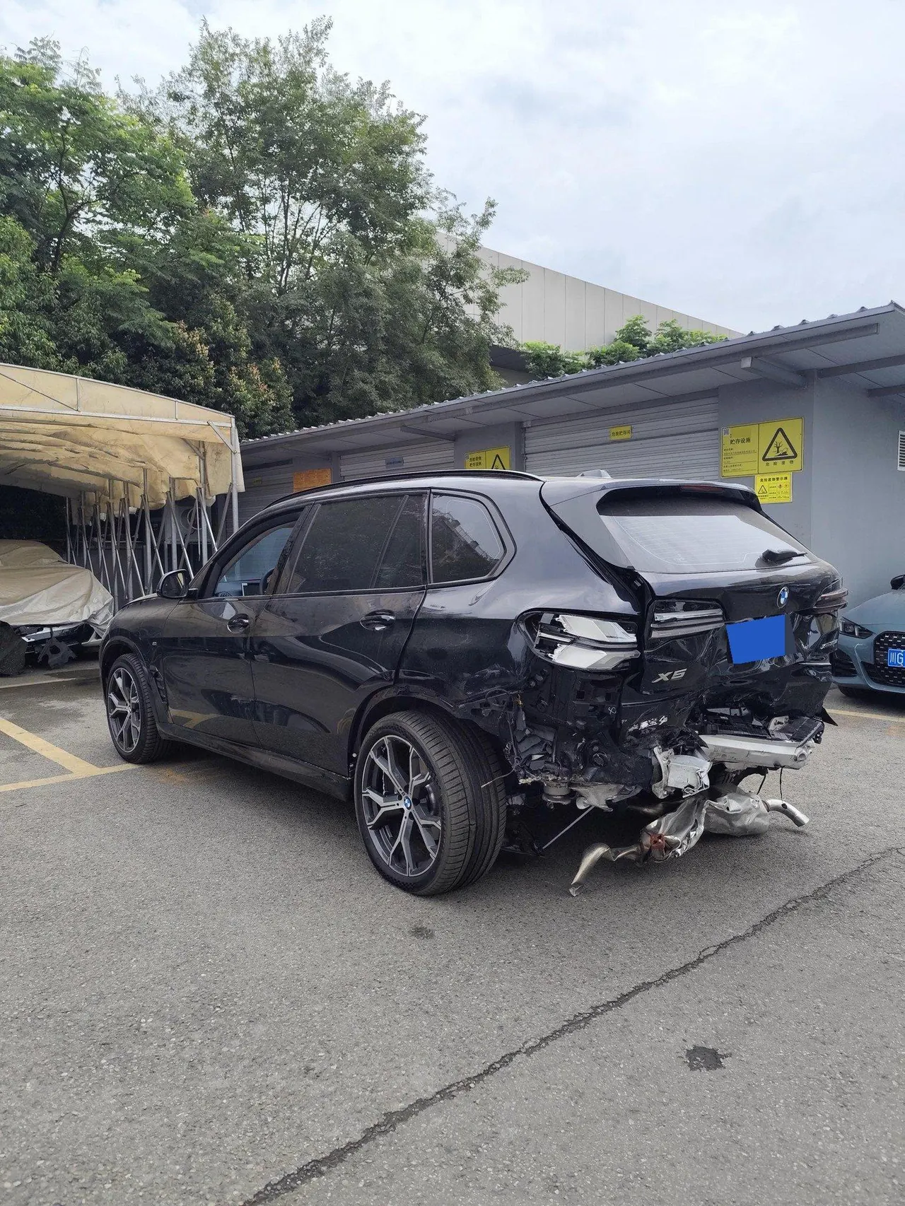 BMW 2026 X5 xDrive30Li 48V 2.0T exclusive m sports obsidian night suit automatic gear 6