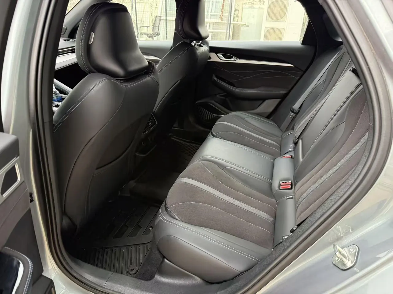 Geely 2026 xingrui 2.0TD oriental obsidian full moon version automatic gear 3