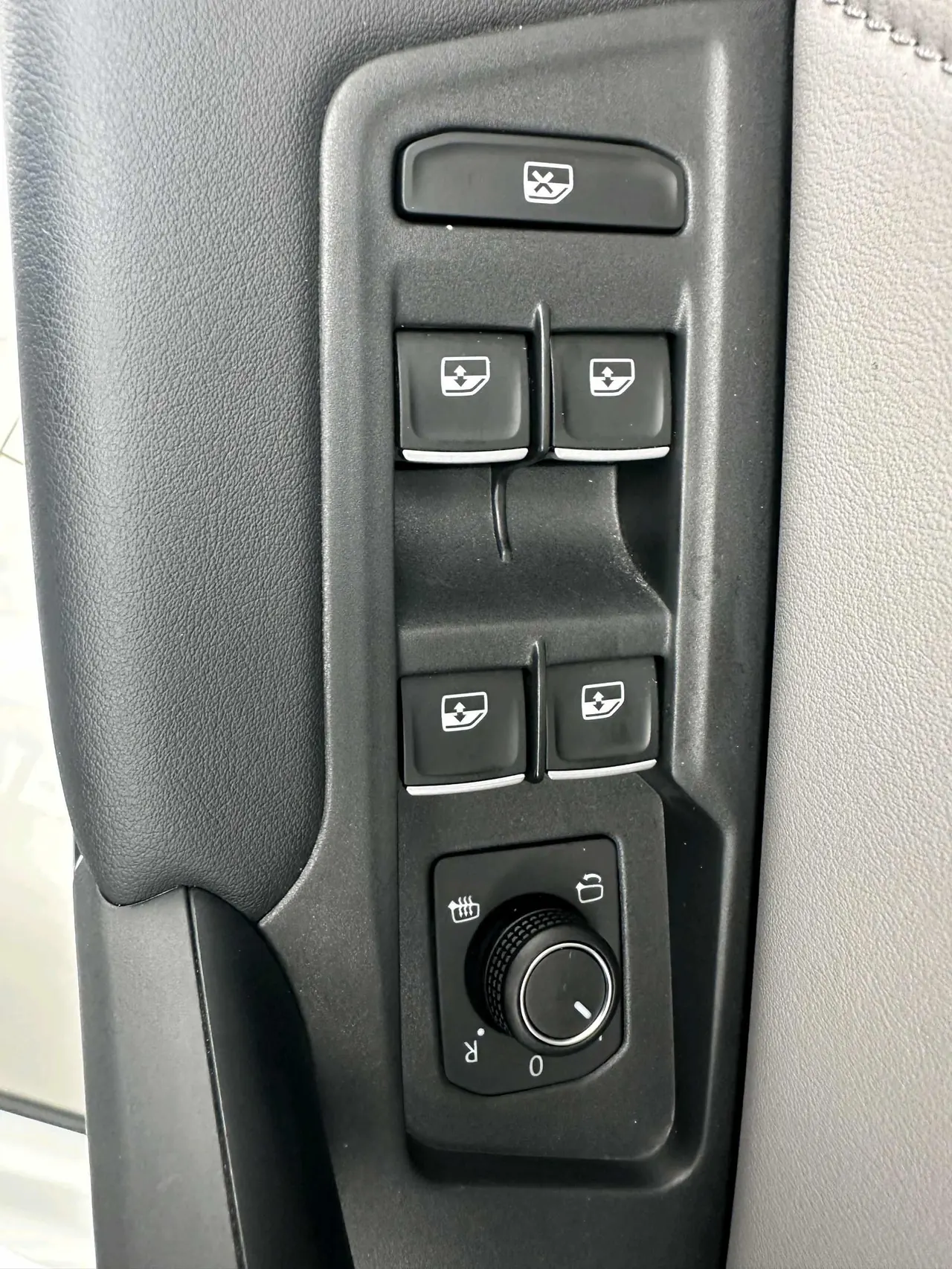 Volkswagen 2023 Tanyue 1.4TSI 280TSI Two-Drive Luxury Plus Advanced Edition Automatic Gear 12