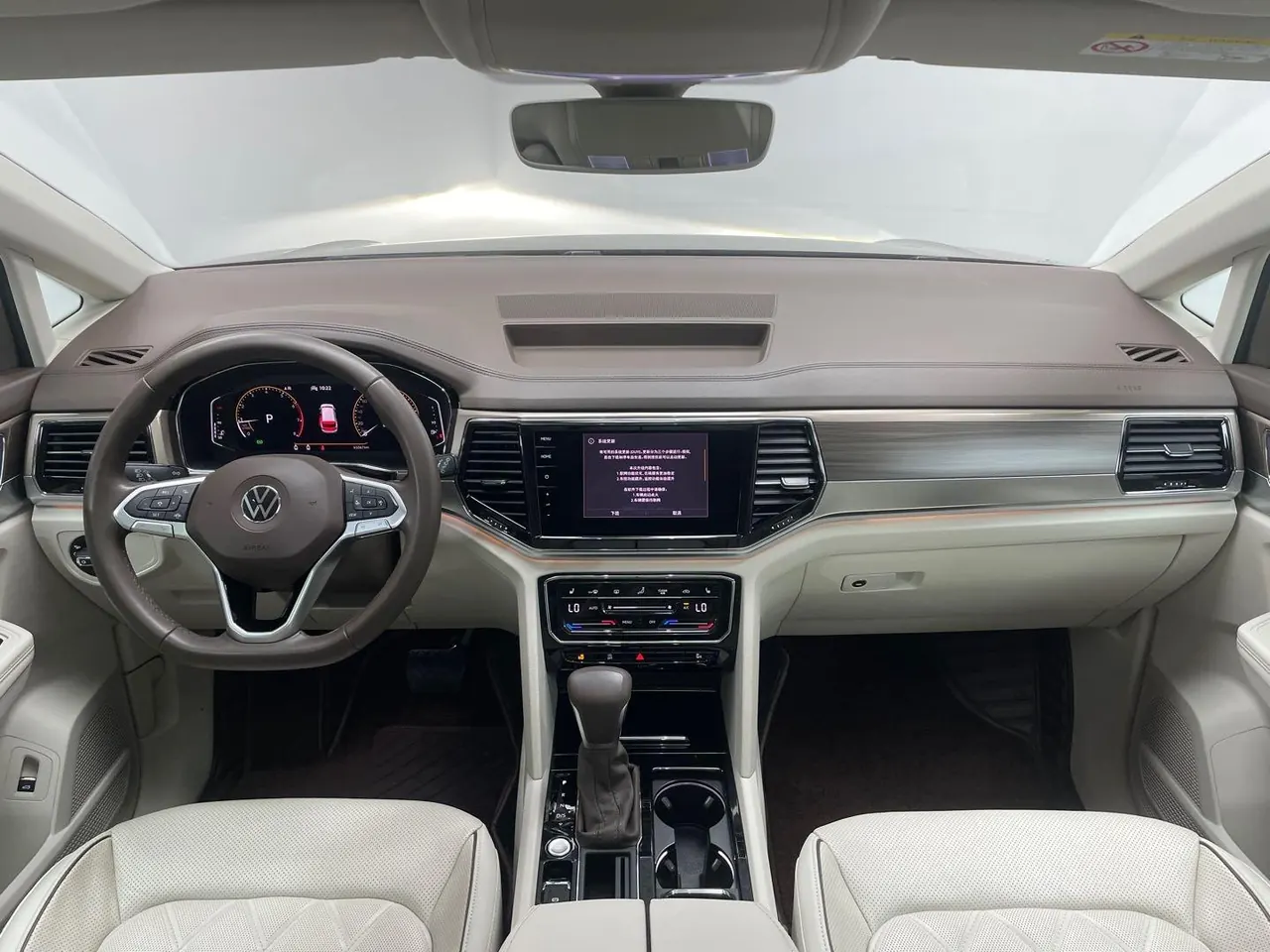 Volkswagen 2020 Wei (Viloran) 2.0TSI 380TSI Premium Edition Automatic Gear 6