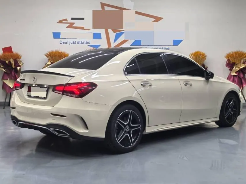 Mercedes Benz Class A 2020 A 200 L 1.3T Fashion (Modified) Automatic Gear 7
