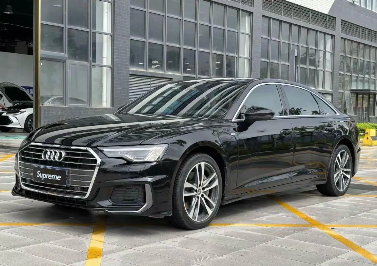 Audi 2021 A6L 2.0TFSI 40TFSI Deluxe Dynamic Automatic - View 1