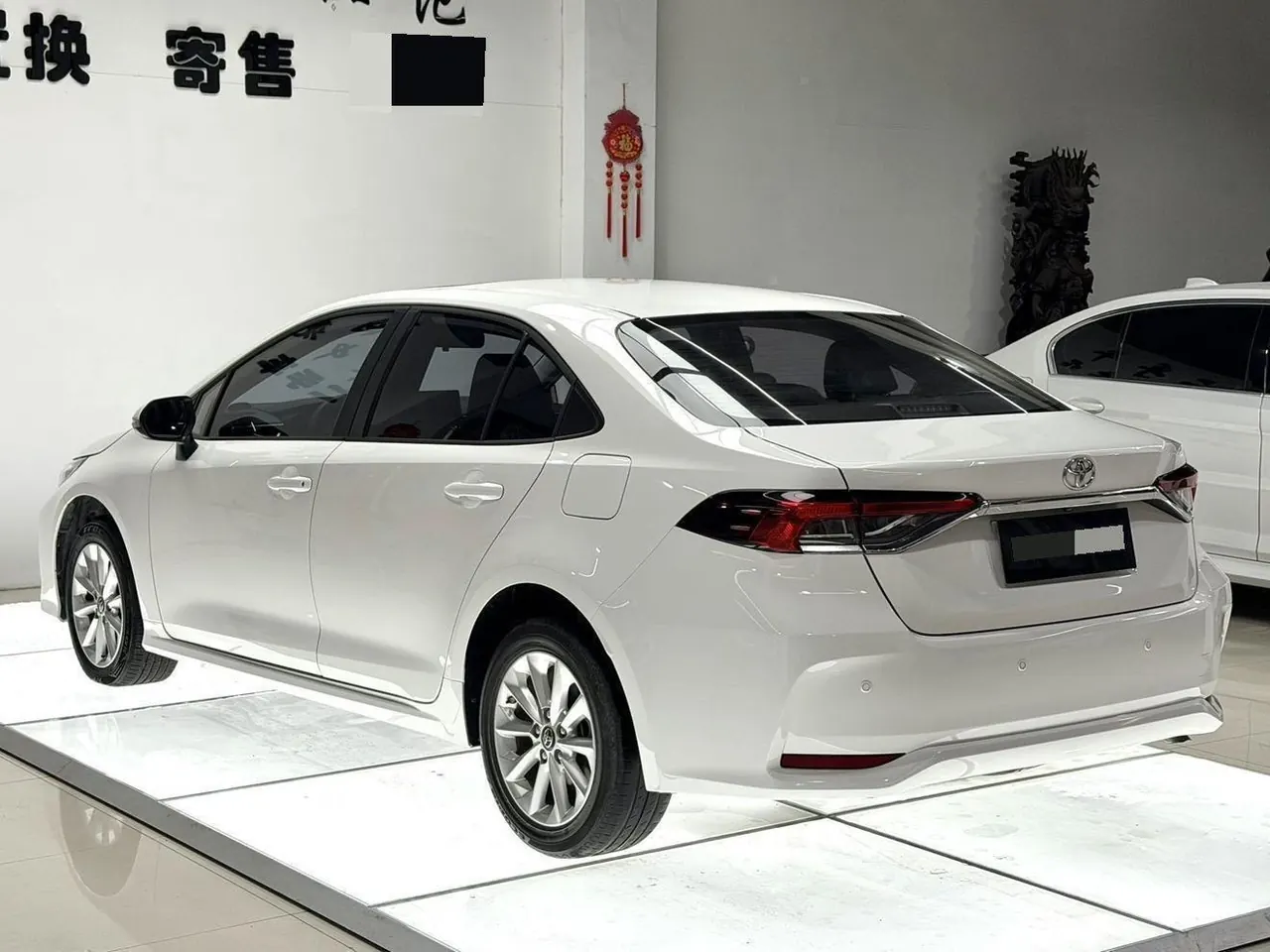 Toyota 2021 corolla 1.2T stepless elite version of automatic gear 4