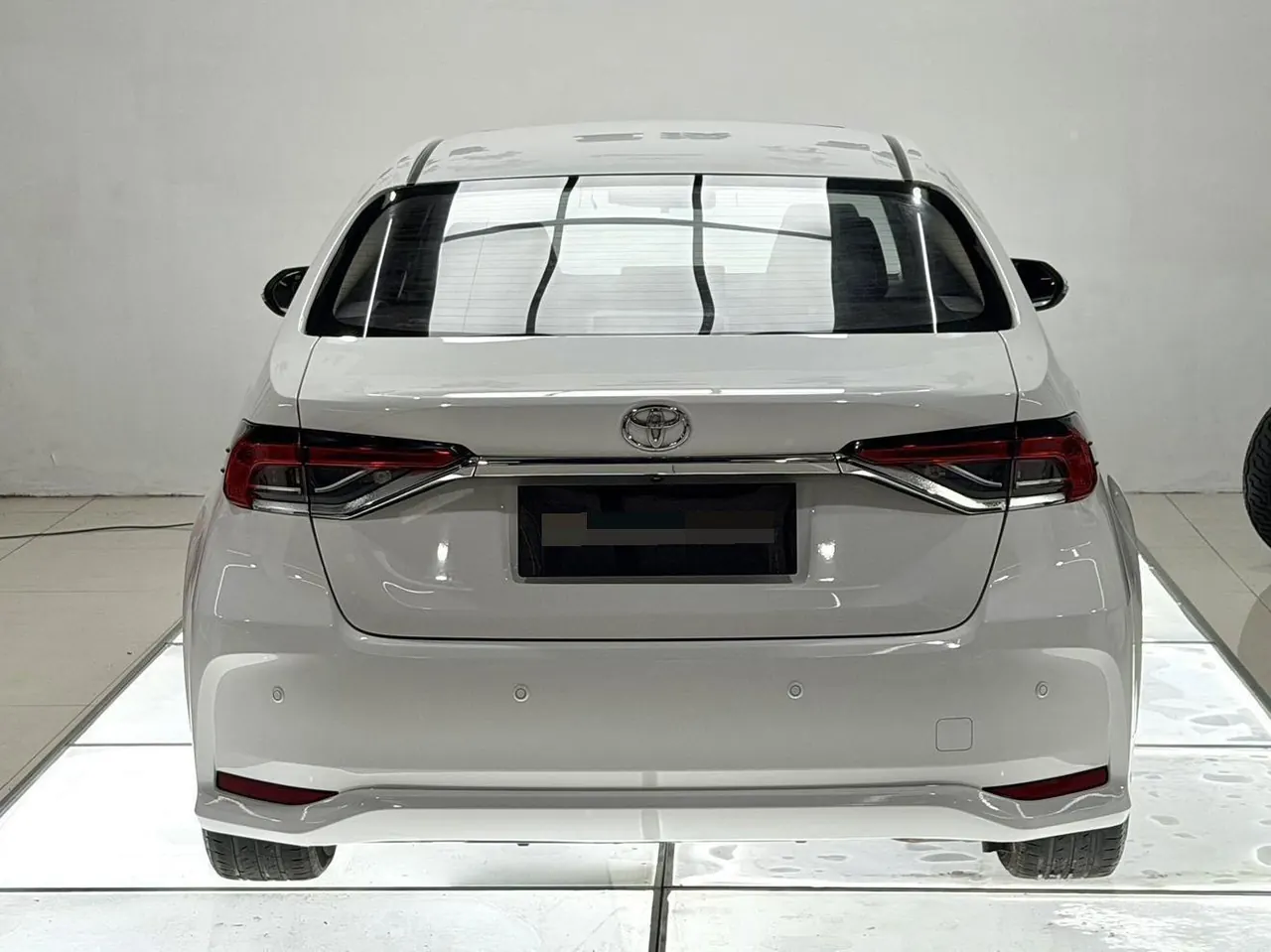 Toyota 2021 corolla 1.2T stepless elite version of automatic gear 5