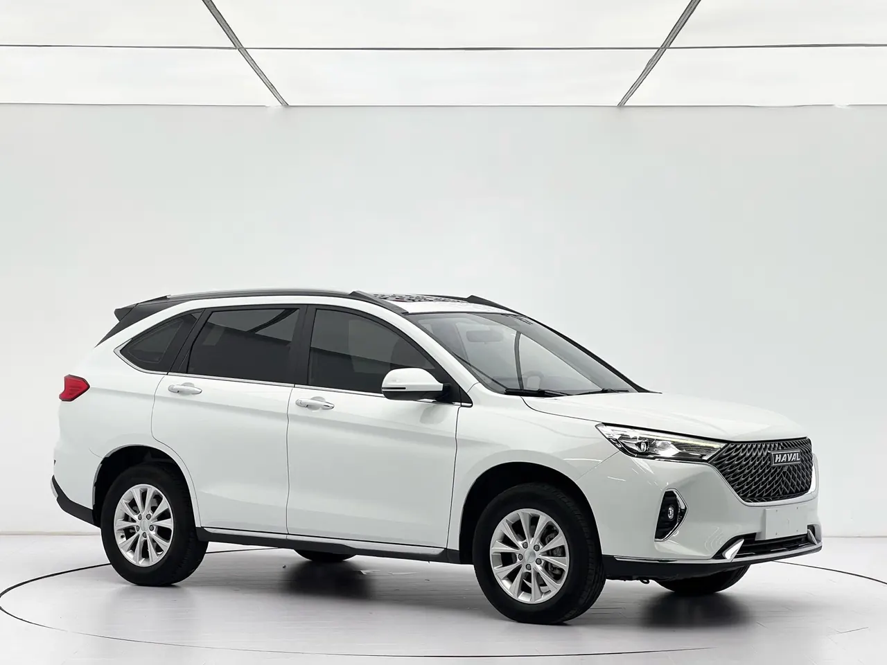Haval 2021 M6 PLUS 1.5T Luxury Smart Joint Automatic Gear 3