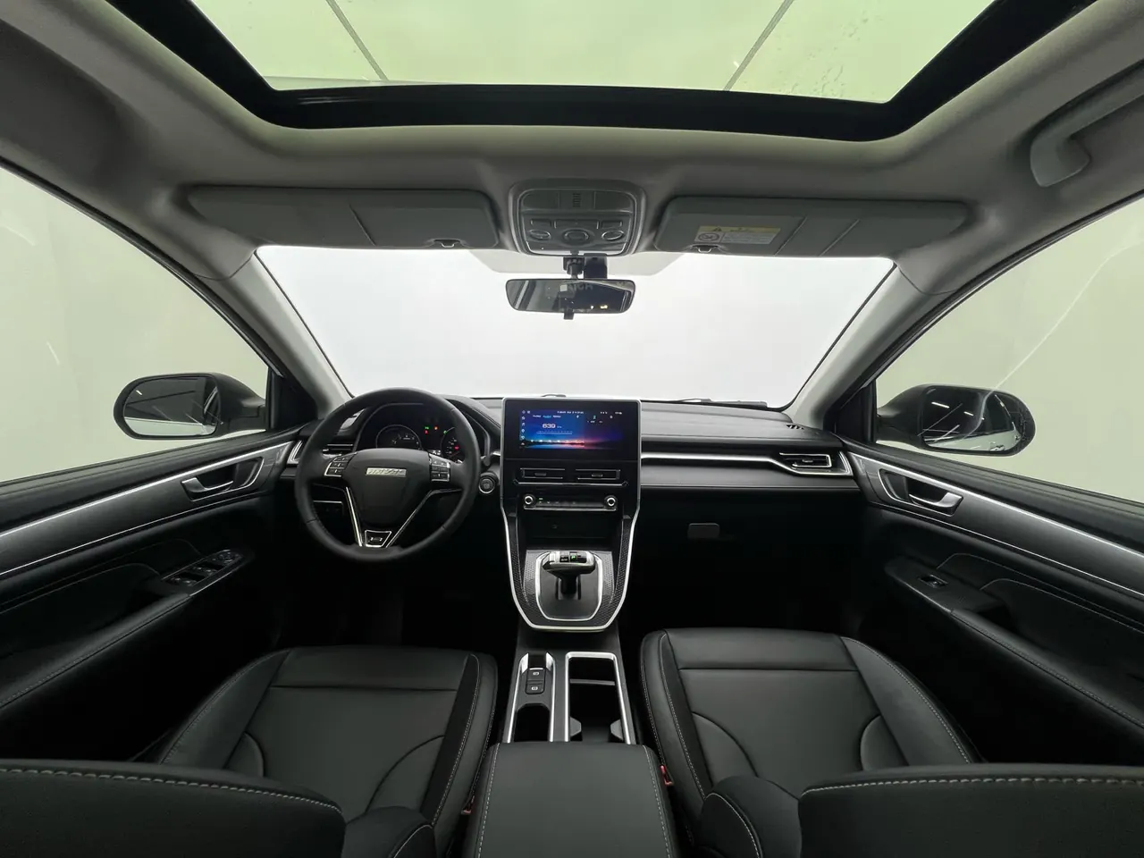 Haval 2021 M6 PLUS 1.5T Luxury Smart Joint Automatic Gear 4