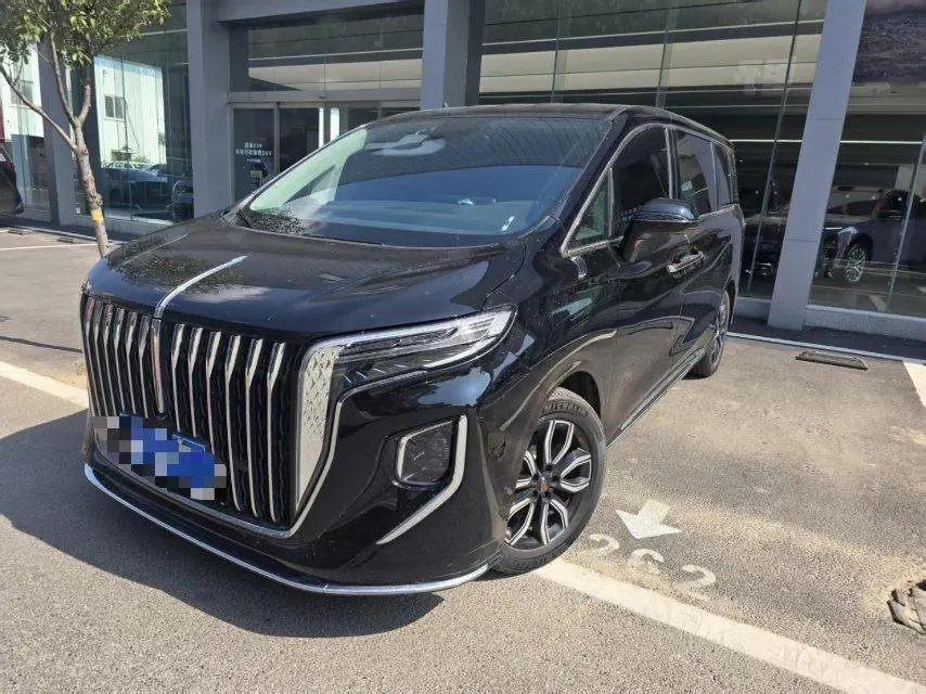 Open image lightbox: HongQi 2023 HQ9 48V 2.0T Zhilian Flag Edition Automatic Gear