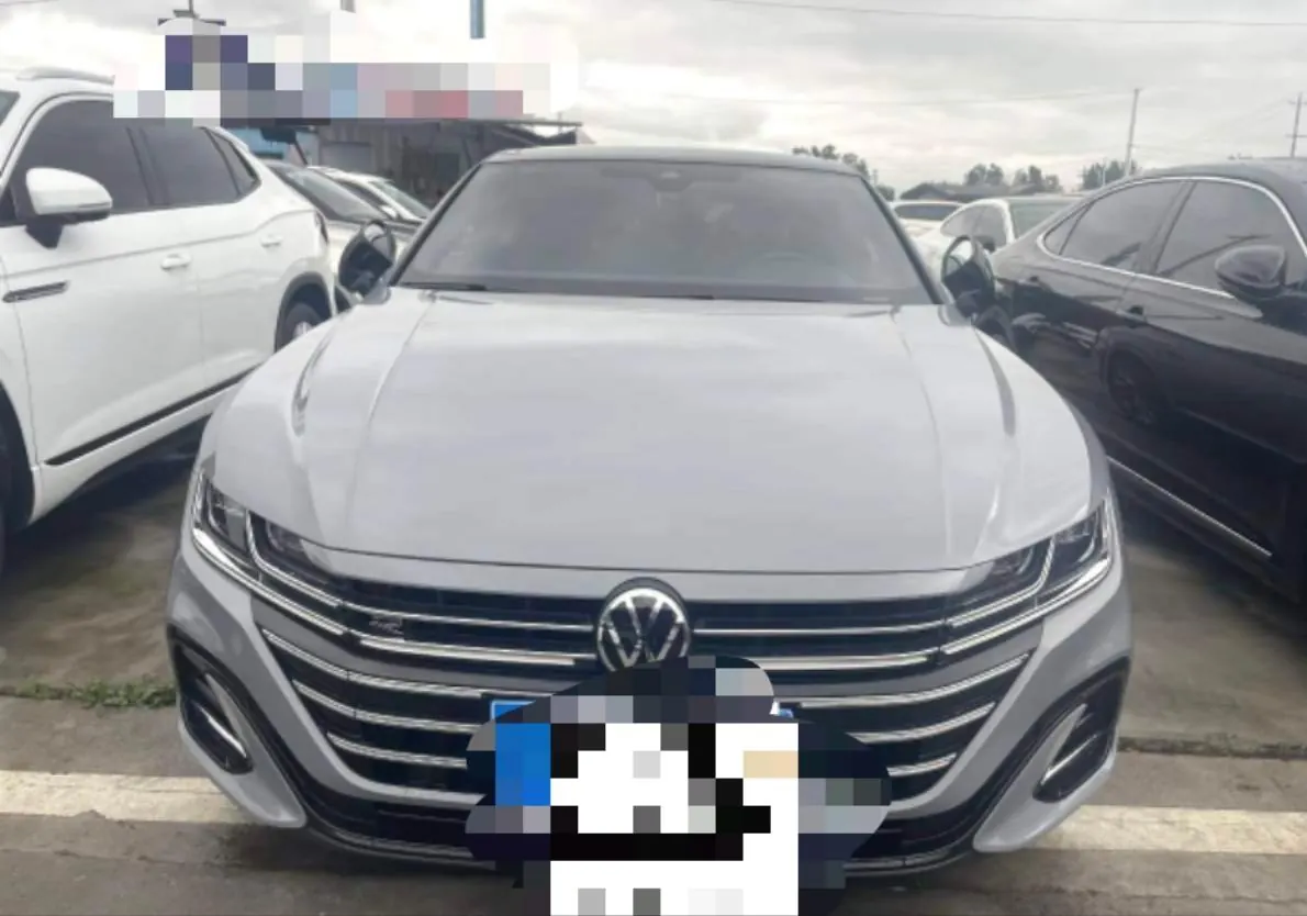 Volkswagen 2023 CC 2.0TSI 380TSI eye-catching automatic gear 2