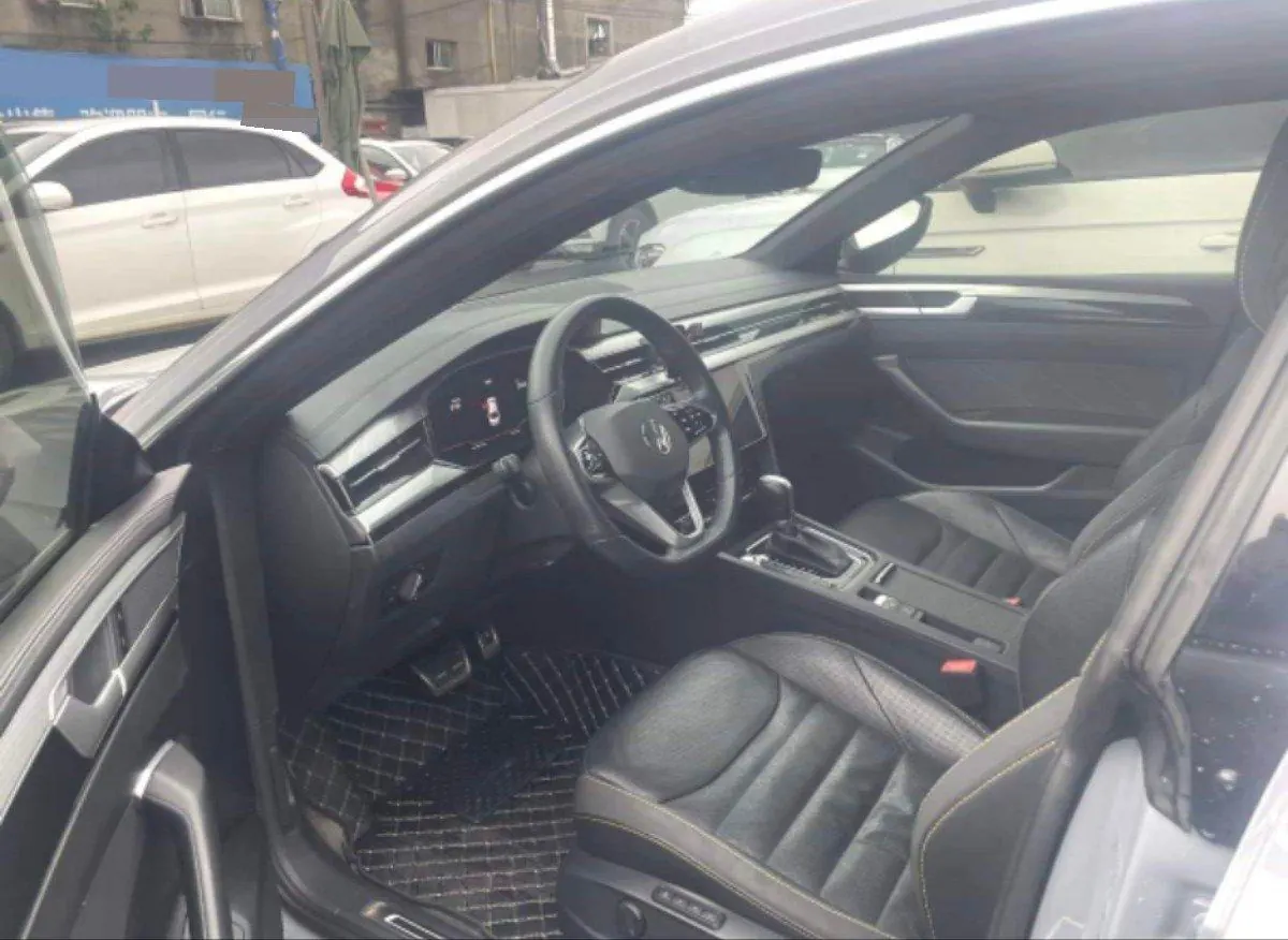Volkswagen 2023 CC 2.0TSI 380TSI eye-catching automatic gear 4
