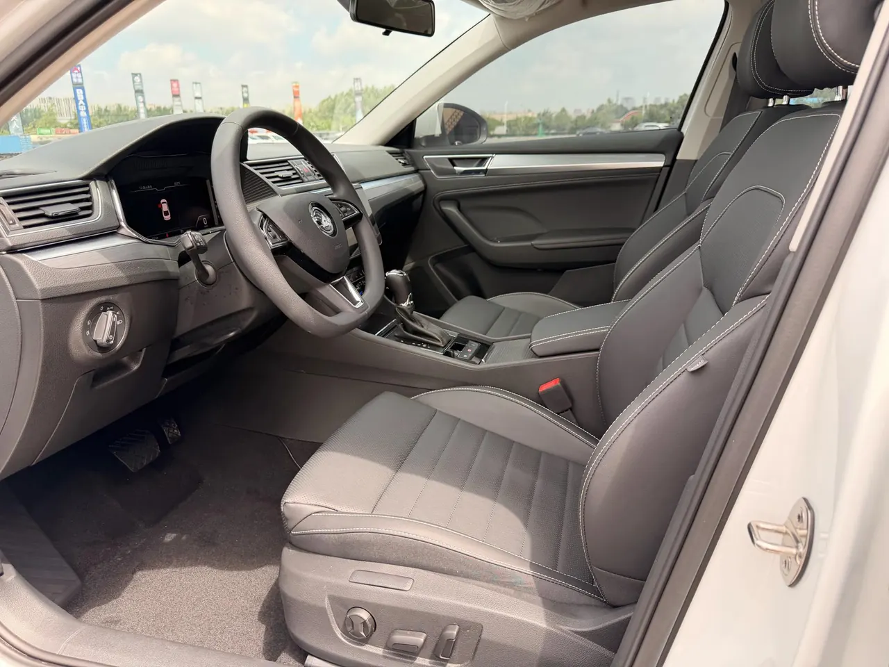 Skoda 2024 Express 1.4TSI TSI280 Premium Edition Automatic Gear 10