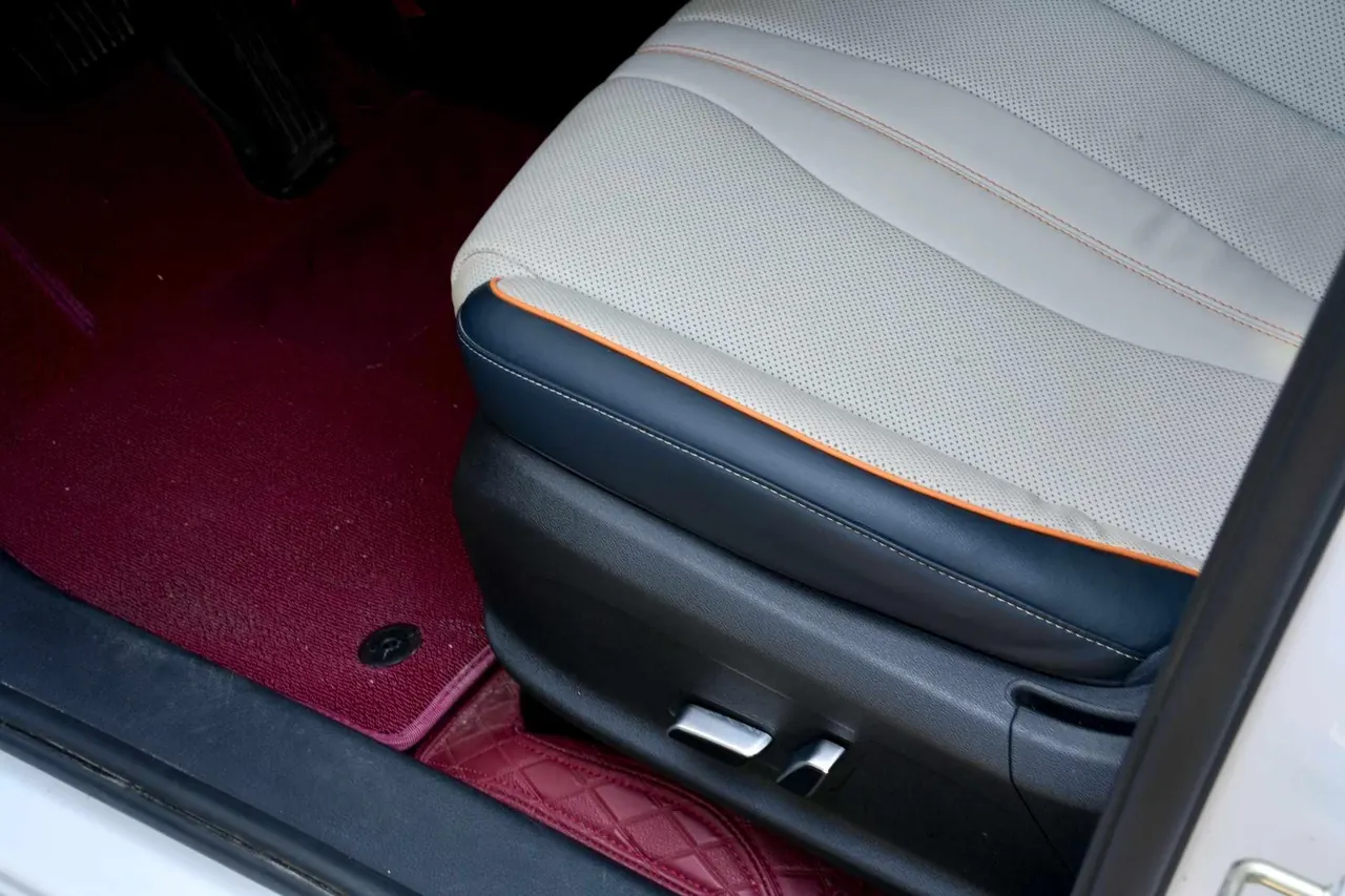 BYD 2023 Song PLUS DM-i 1.5 Stepless Champion Edition 110KM Flagship PLUS Automatic Gear 8