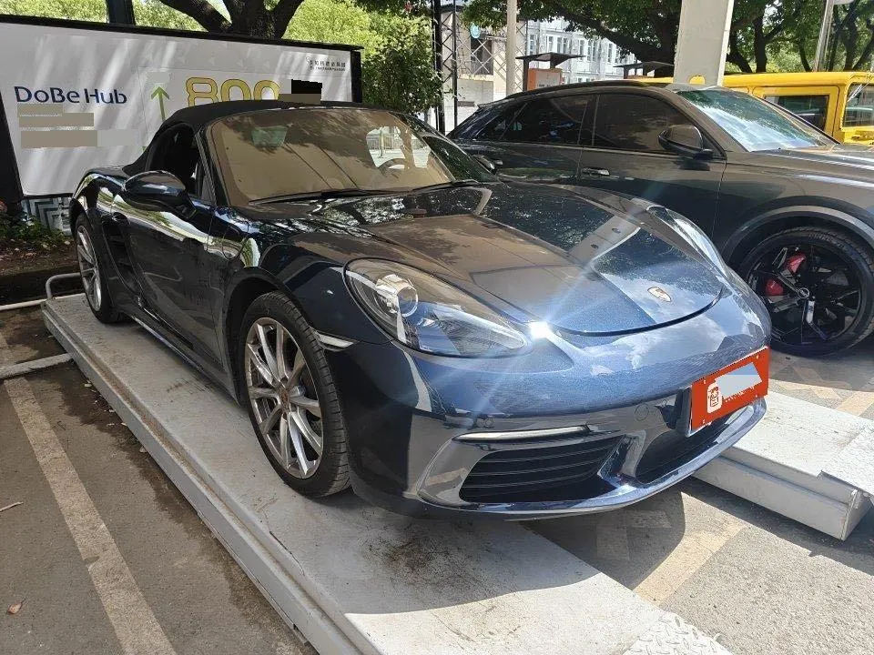 Porsche 718 (Imported) 2020 718 Boxer 2.0T Automatic 3