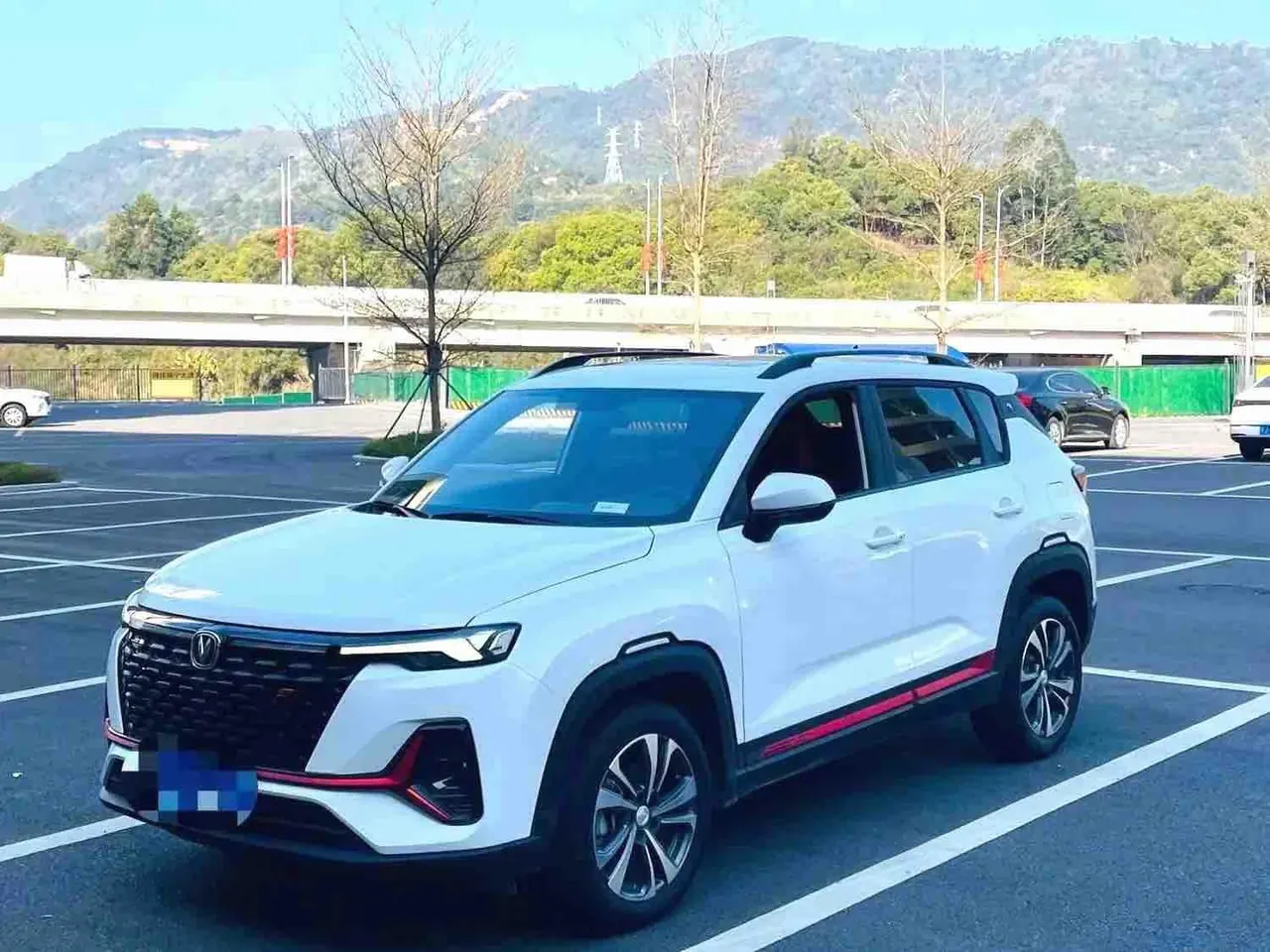 ChangAn 2023 CS35 PLUS 1.4T Enjoy Deluxe Automatic Gear - View 1