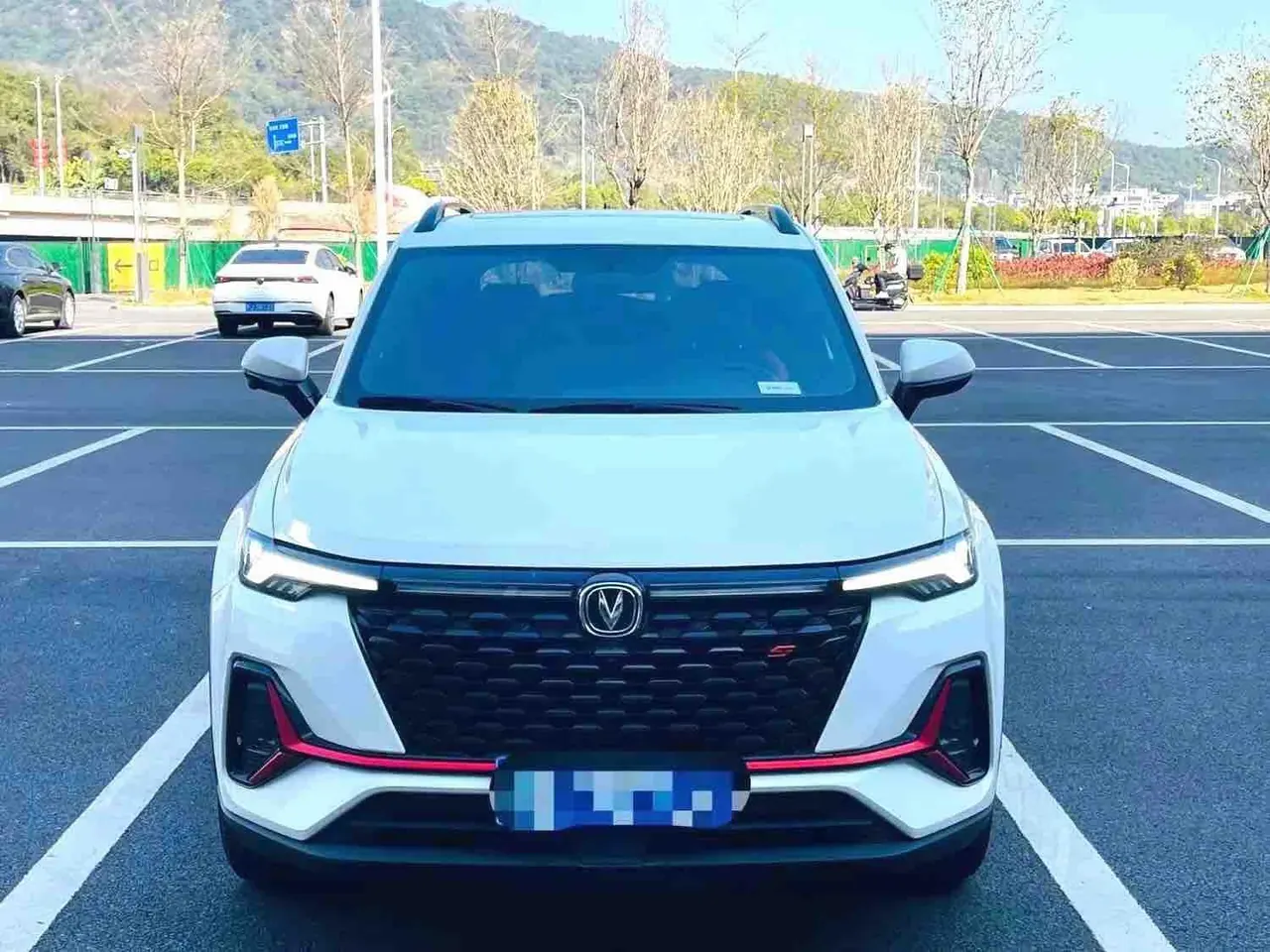ChangAn 2023 CS35 PLUS 1.4T Enjoy Deluxe Automatic Gear 2