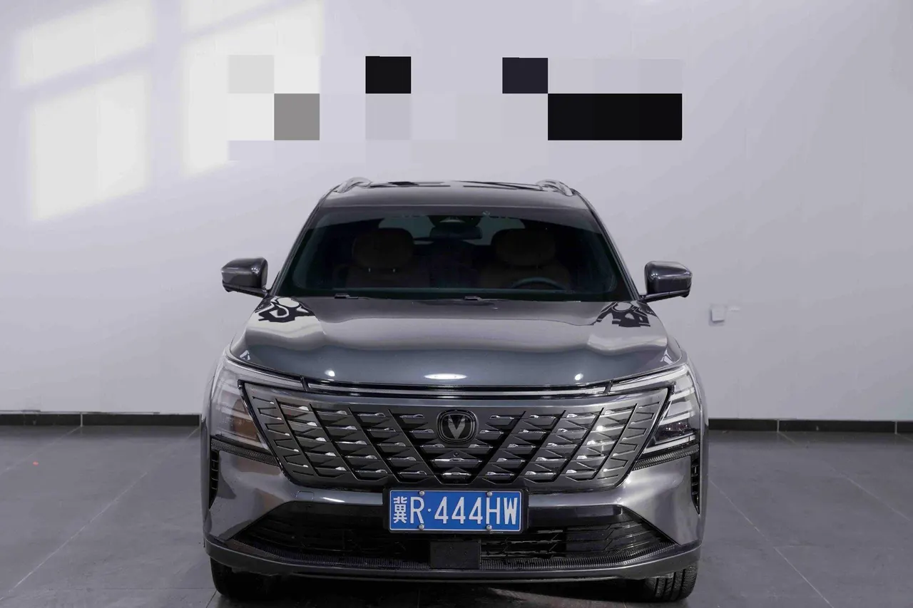 ChangAn 2025 CS75 PLUS 1.5T New Blue Whale Prestige Automatic 7