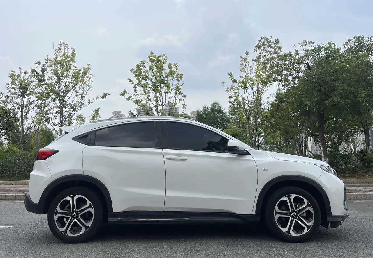 Honda 2020 XR-V 1.5 Stepless Comfort Edition Automatic Gear 8