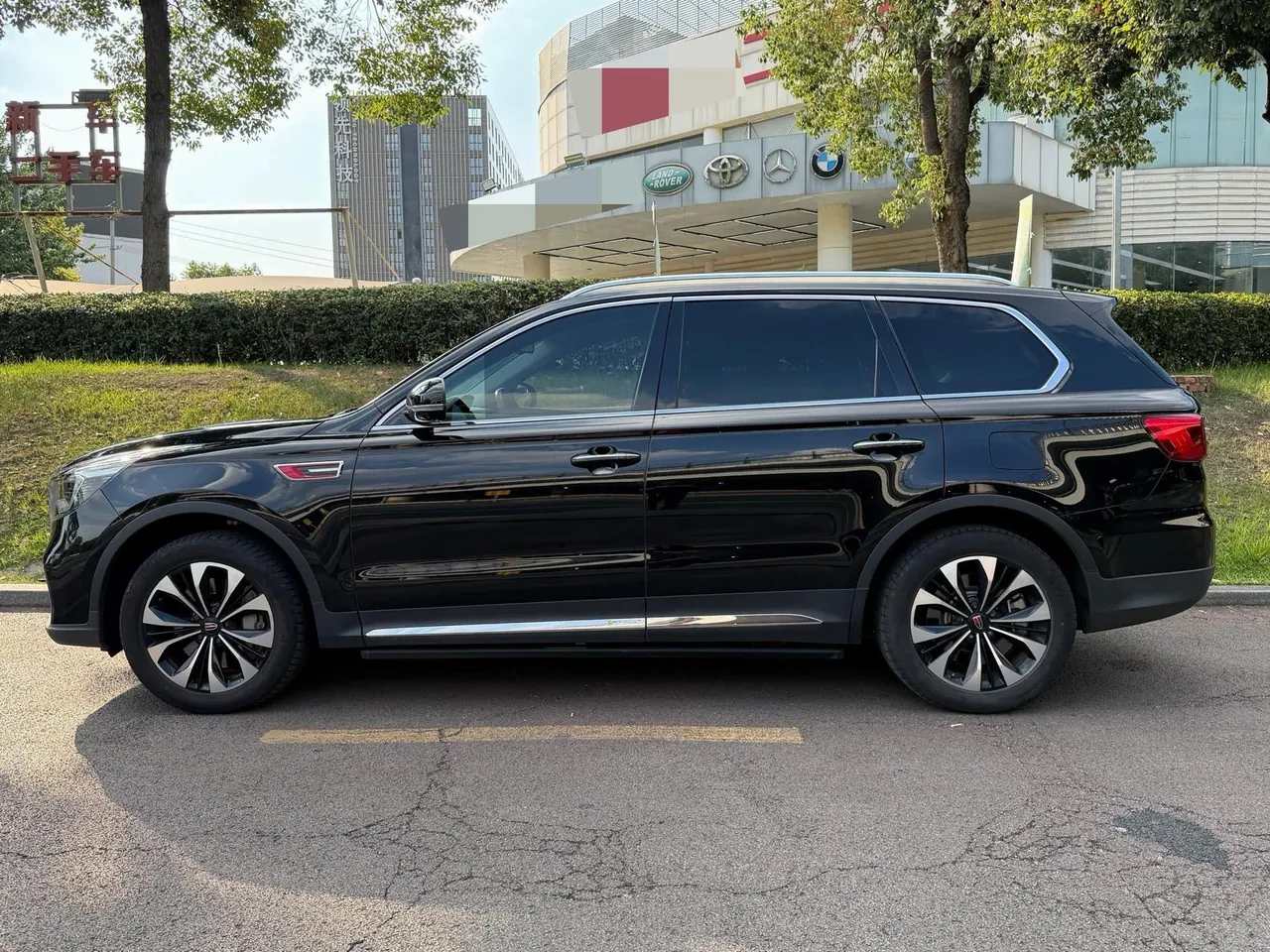 HongQi 2021 HS7 48V 2.0T Two-Drive Smart Union Flag Edition Automatic Gear 4
