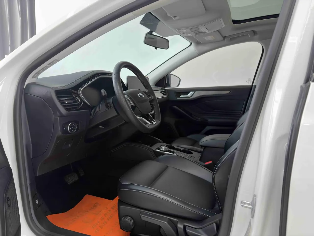 Ford 2021 Fox -3-compartment 1.5T EcoBoost 180 Front Tide Automatic Gear 4