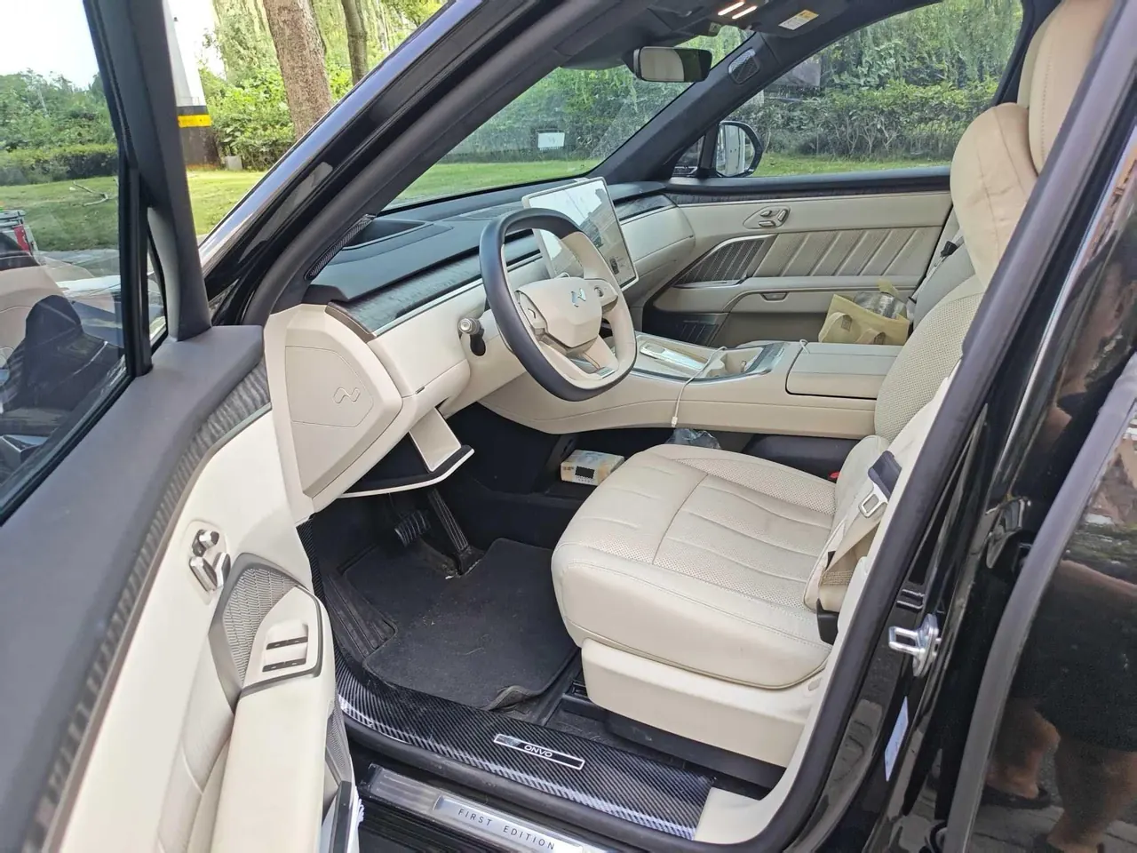 ONVO 2025 L90 Ultra Six‑Seater Automatic 5