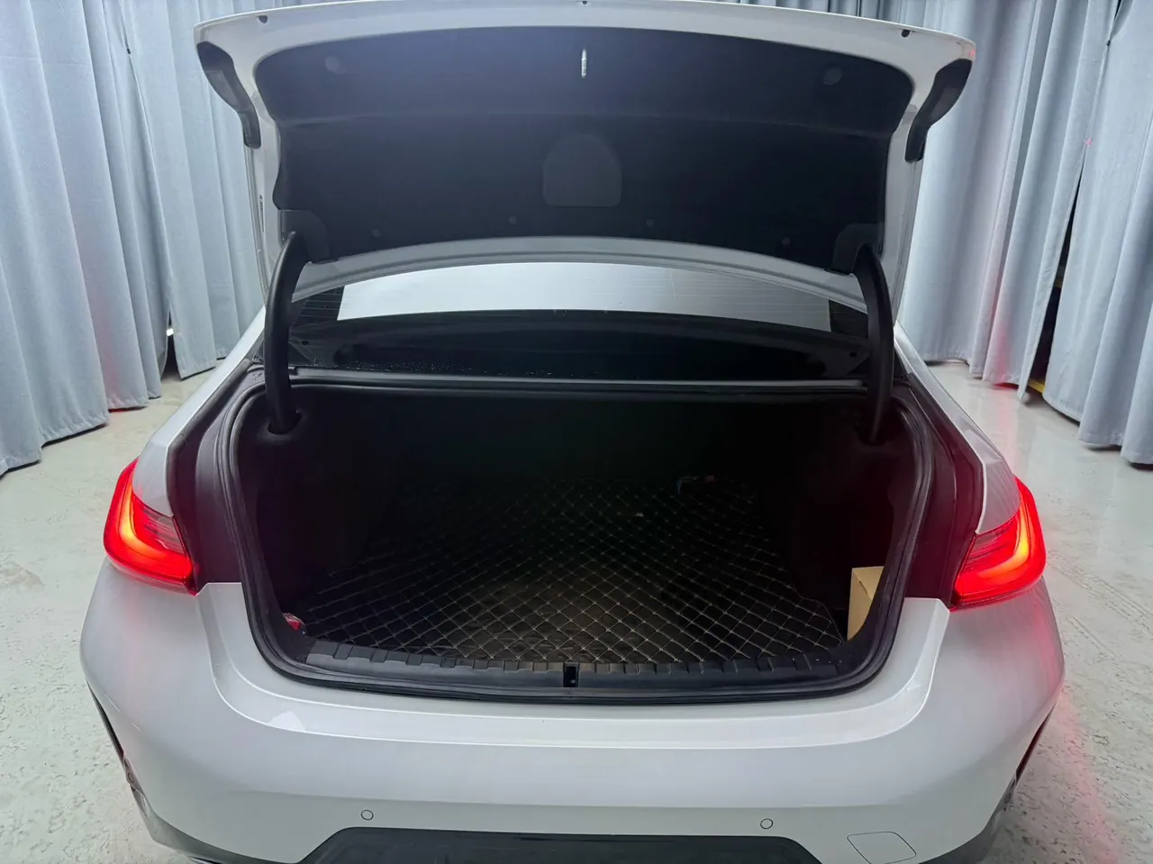 BMW 3 Series 2023 320Li 2.0T M Sports Suit Automatic Gear 10