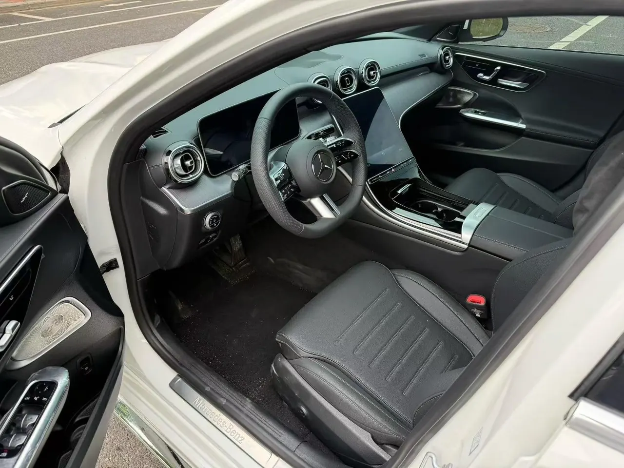 Mercedes Benz Class C 2026 C 260 L 48V 2.0T Sports Edition Automatic Gear 4