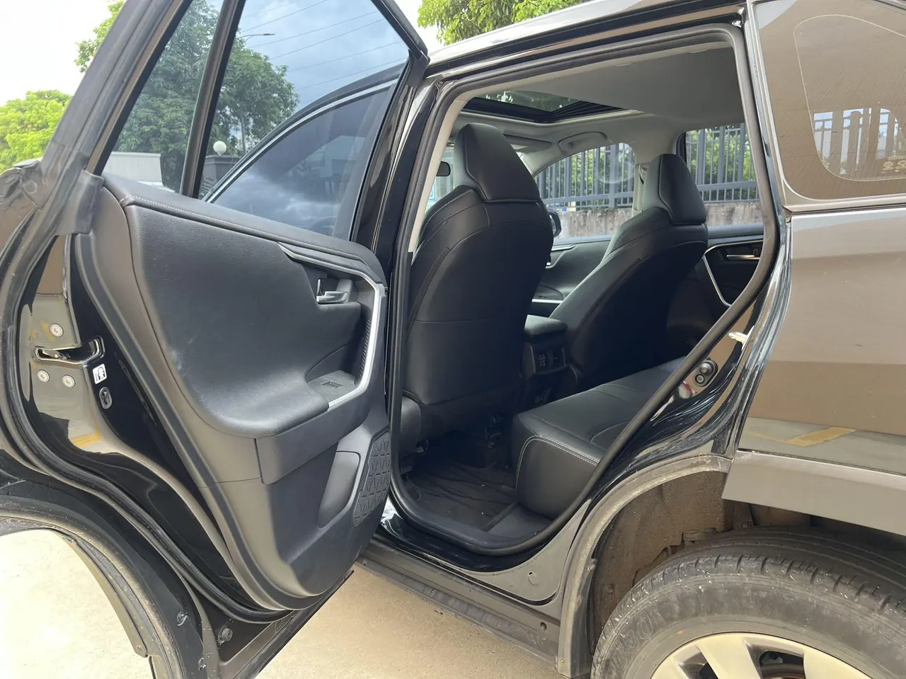 Toyota 2020 Willanda 2.0 Stepless Two-Drive Deluxe Automatic Gear 5