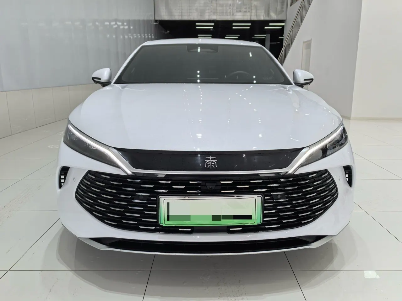BYD 2025 Qin L DM-i 1.5 stepless smart driving version 120KM Exceed automatic gear 2