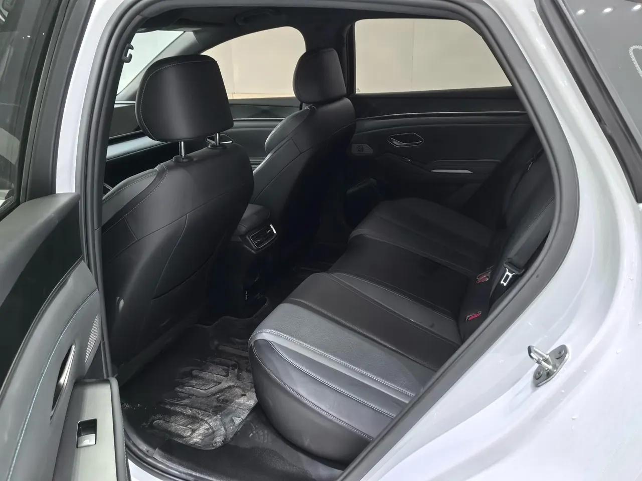 BYD 2025 Qin L DM-i 1.5 stepless smart driving version 120KM Exceed automatic gear 4