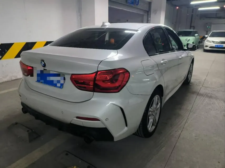 BMW 1 Series 2022 120i 1.5T M Sports Obsidian Night Edition Automatic Gear 2