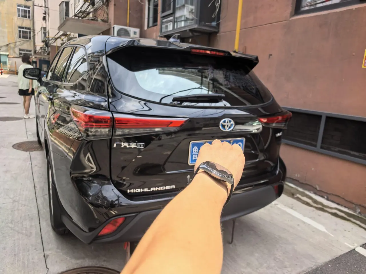 Toyota 2023 Highlander Dual Engine 2.5 Stepless Intelligent Electric Hybrid Two-Drive Elite Edition 5-seat Automatic Transmission 3