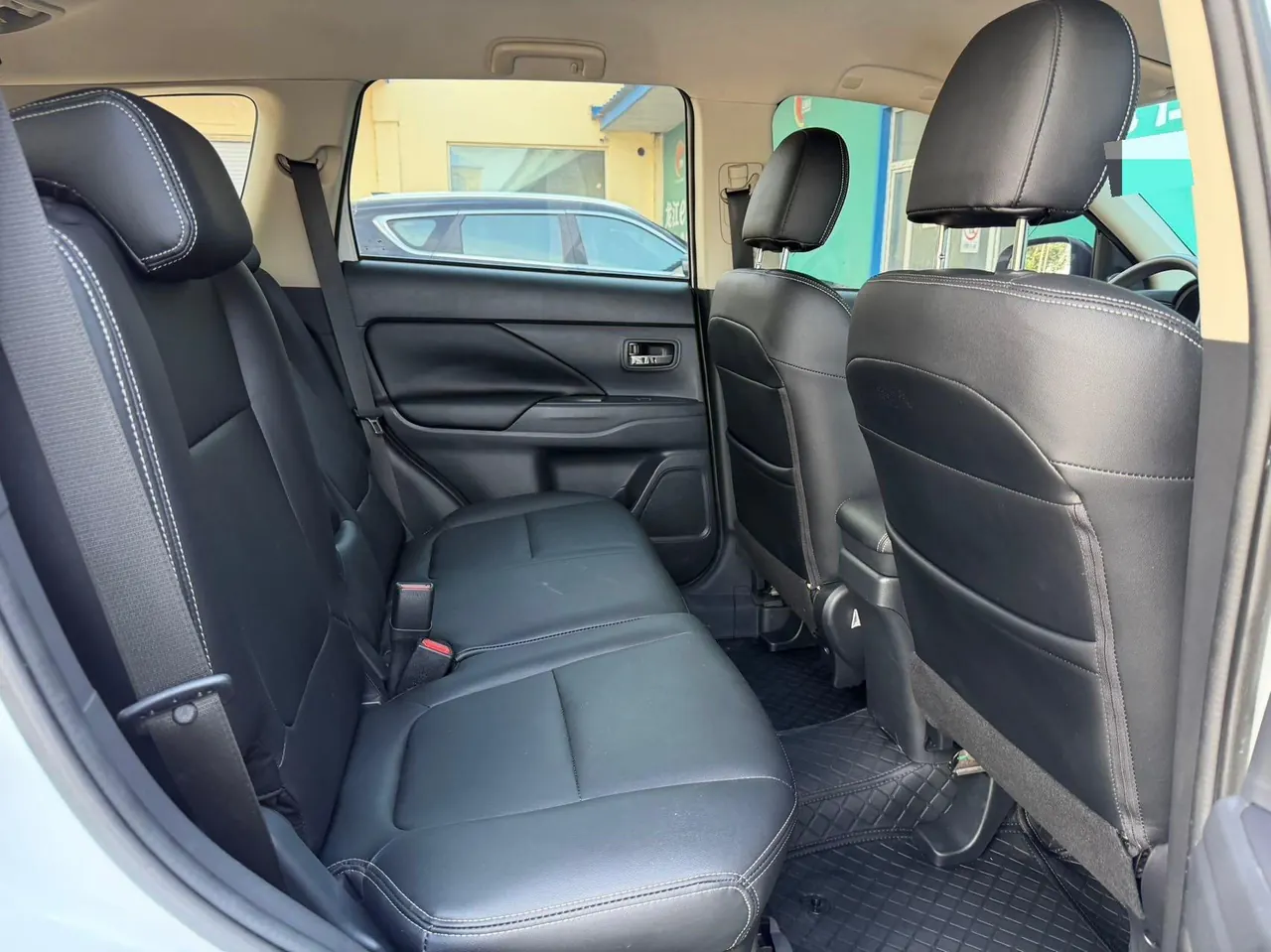 Mitsubishi 2021 Outlander 2.0 Stepless Two-Drive Smooth Edition 5-seat Automatic Gear 10