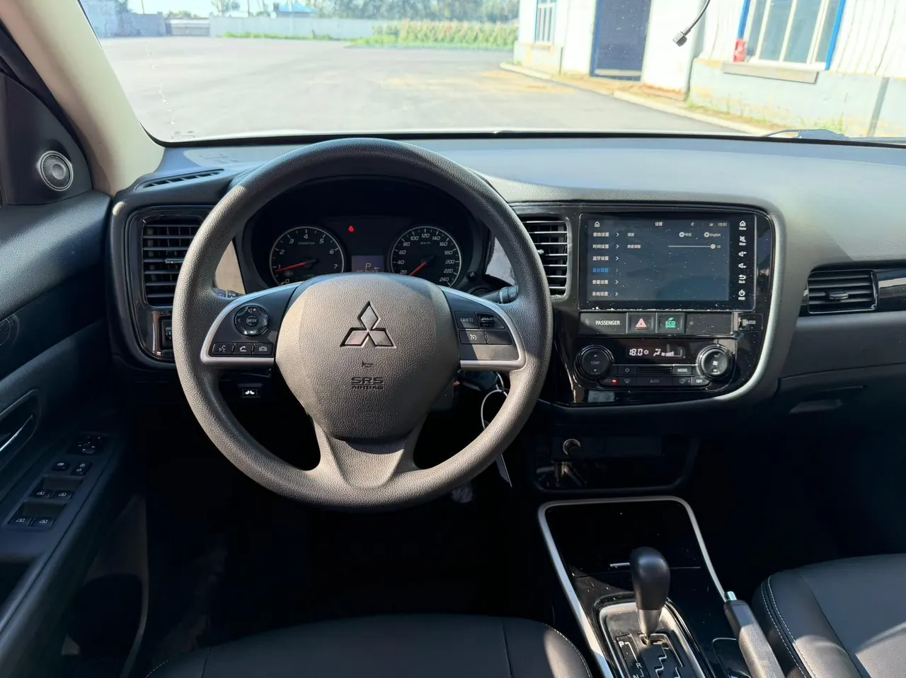 Mitsubishi 2021 Outlander 2.0 Stepless Two-Drive Smooth Edition 5-seat Automatic Gear 16