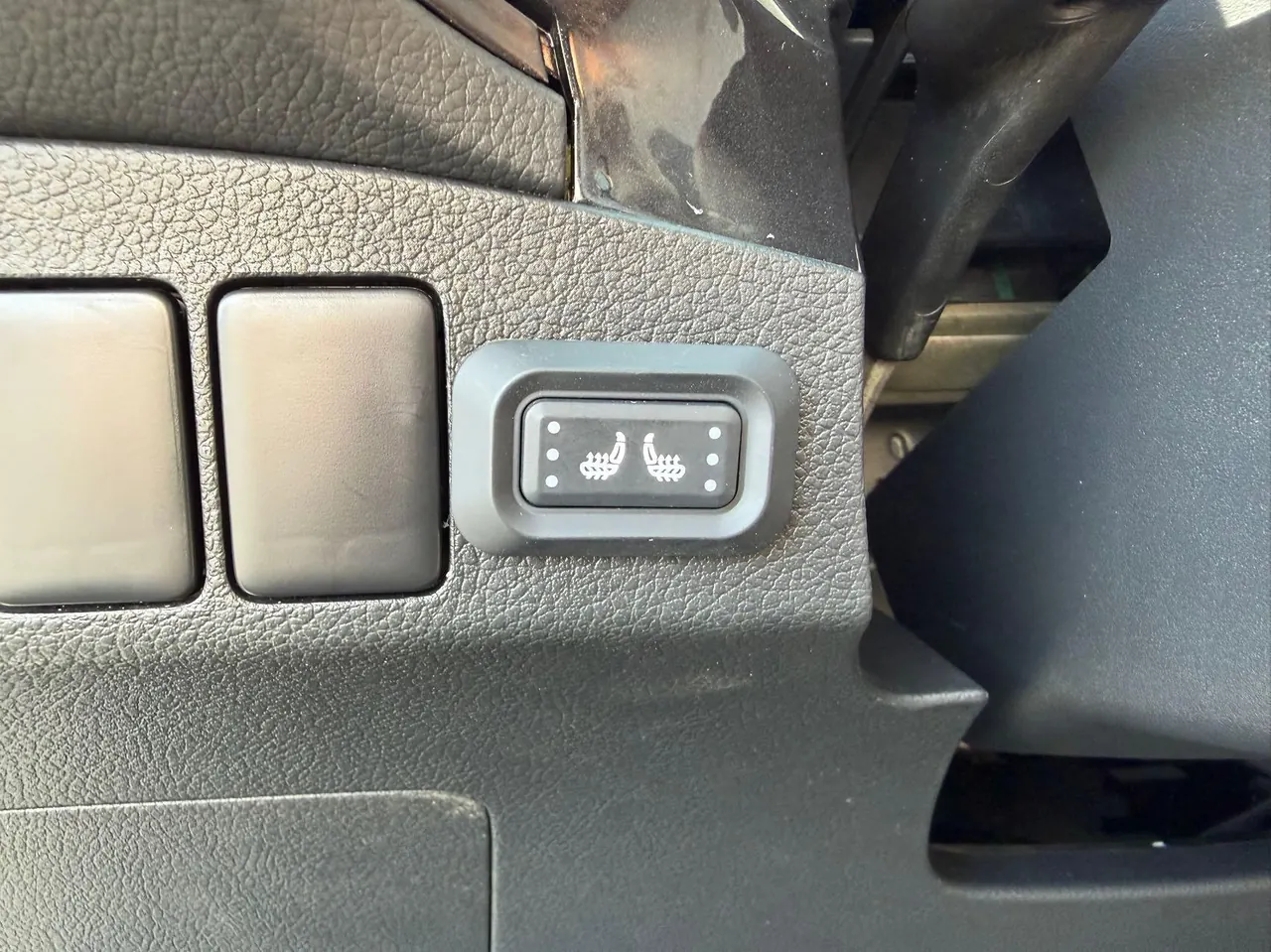 Mitsubishi 2021 Outlander 2.0 Stepless Two-Drive Smooth Edition 5-seat Automatic Gear 18